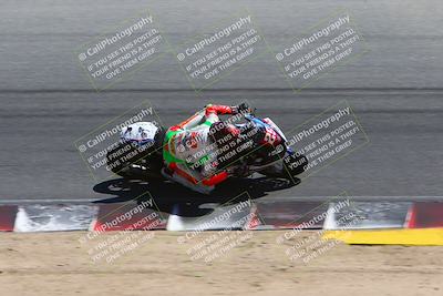 media/Jun-26-2022-CRA (Sun) [[122d0e5426]]/Race 13 (Expert 1000 Superbike)/Start Finish/